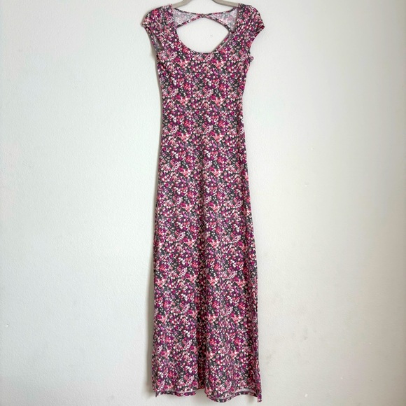 American Eagle Floral Maxi Dress with sleeves- size small NWOT - Picture 1 of 11